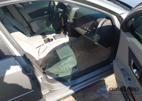 2005 Cadillac Cts Standard z USA, uszkodzony, nr VIN 1G6DP567750181705